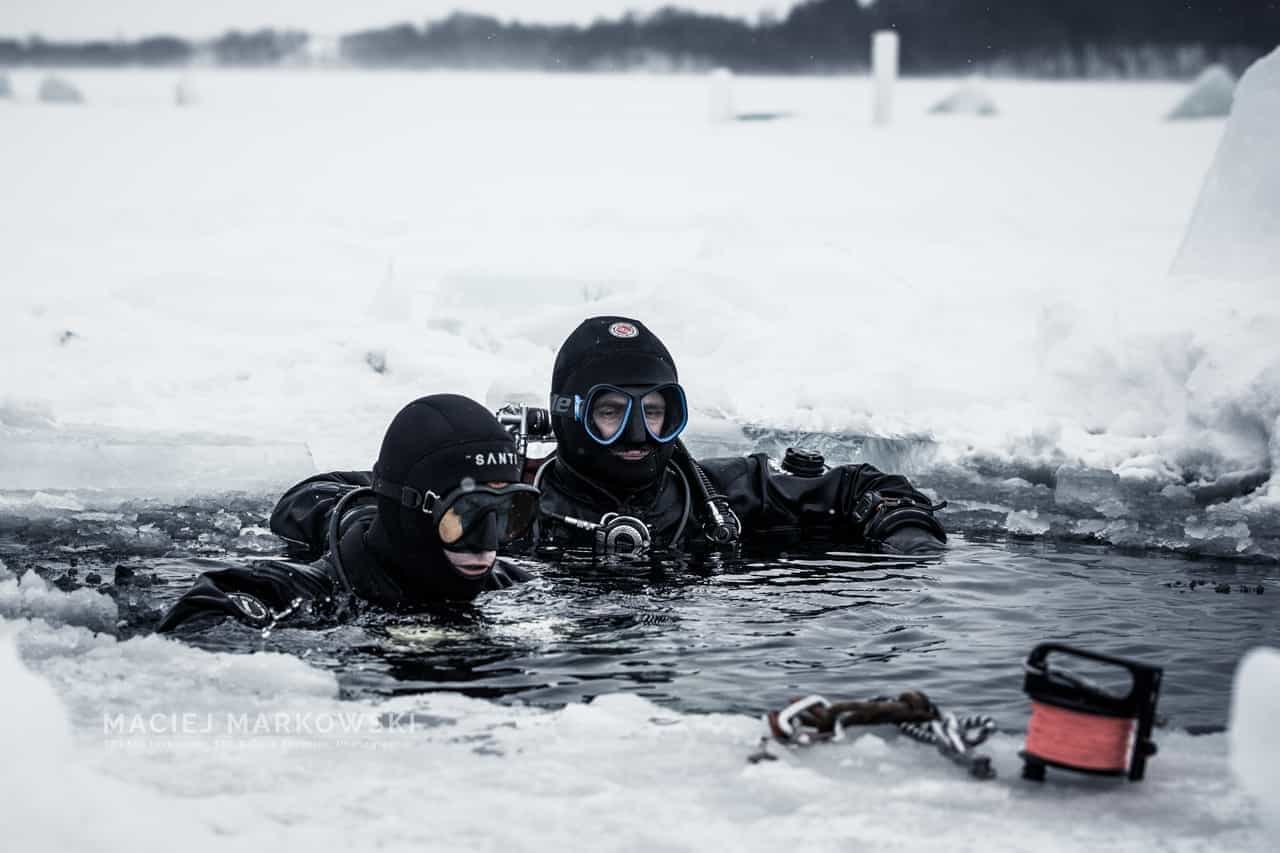 Ice Diver